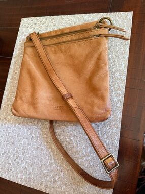 Margot natural tan leather Crossbody